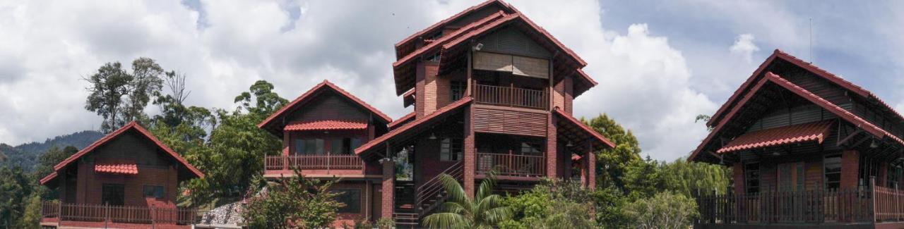 Red House The Garden Stay In Bukit Tinggi By Play Bentong Exteriér fotografie